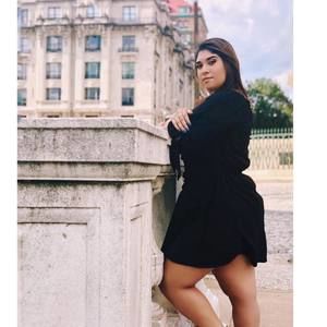 Meet your Posher, Jasmin